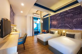 Superior Room Twin Bed ที่พัก จันทบุรี เตียงคู่ ห้องใหญ่ 35 ตรม. บน หาดเจ้าหลาว