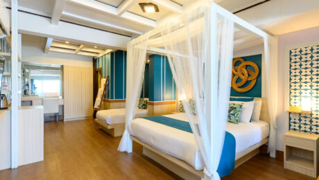 Triple_Seaview Room_with Balcony-2 ที่พัก จันทบุรี ติด ทะเล